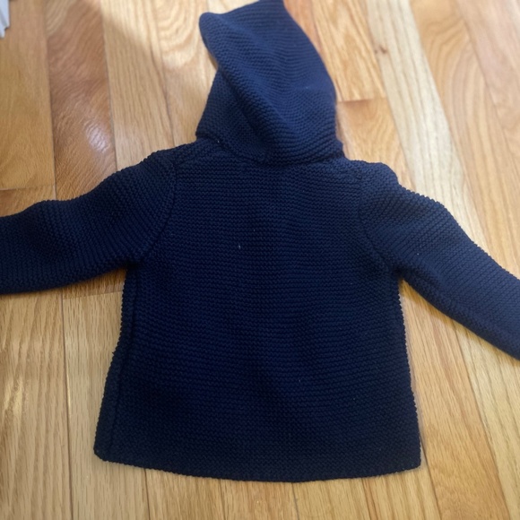 ✨ Zara Kids Navy Cable Knit Sweater / Cardigan! ✨ - Picture 2 of 5